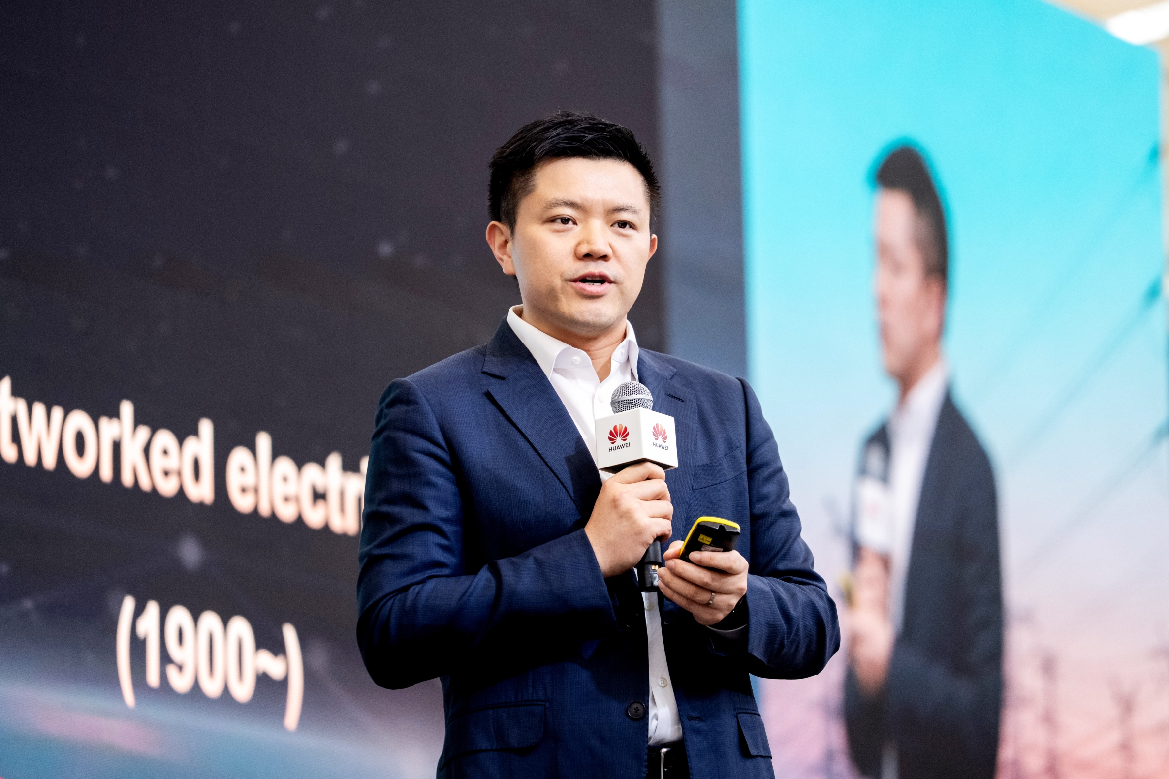 Huawei Cloud's New Releases At the summit, Huawei Cloud unveiled HCF and CodeArts, both available globally in the second half of this year. HCF revolutionizes hybrid cloud solutions by delivering next-level openness, simplicity, and resilience tailored for governments and enterprises navigating intricate IT landscapes. Seamlessly blending agility with robust security, it accelerates AI adoption, paving the way for organizations to go digital and intelligent at full scale. Meanwhile, CodeArts redefines software development by merging cutting-edge code models, IDE, and autonomous development capabilities. It empowers developers with unparalleled efficiency, offering features such as AI-powered code generation, R&D knowledge chats, unit test case generation, expert skills, codebase indexing, and spec-driven development (SDD). Enhanced by integrations with leading open-source models such as GLM-5 and DeepSeek-V3.2, alongside Huawei's proprietary models, CodeArts offers a transformative, end-to-end smart coding experience. Deepening Partnership for Shared Success The summit convened experts, visionaries, and industry leaders from renowned organizations such as IDC, KoçSistem, SMSA, Serpro, and Nextcloud, who shared inspiring insights on navigating the AI revolution and highlighted their collaborative innovations with Huawei Cloud across diverse sectors. With a robust presence spanning 101 availability zones (AZs) across 34 Regions, Huawei Cloud delivers cutting-edge services to customers in over 170 countries and territories. Operating stably and securely for 941 consecutive days, Huawei Cloud powers transformations for governments, financial institutions, Internet companies, and automotive leaders while fostering a thriving ecosystem of tens of millions of developers and over 50,000 partners. Looking ahead, Huawei Cloud remains dedicated to driving AI advancements, creating the Industry AI Foundry tailored to industry needs, accelerating widespread AI adoption, and forging stronger partnerships to solve industry challenges with AI.