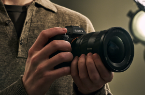 Sony Accelerates High-Resolution Photography with the Alpha 7R VI 66.8-megapixel full-frame mirrorless interchangeable-lens camera offering the highest resolution and continuous shooting performance in the Alpha series