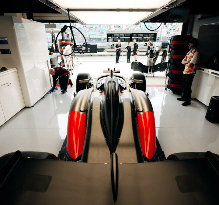 Audi Revolut F1 Team shows resilience during demanding Miami Grand Prix