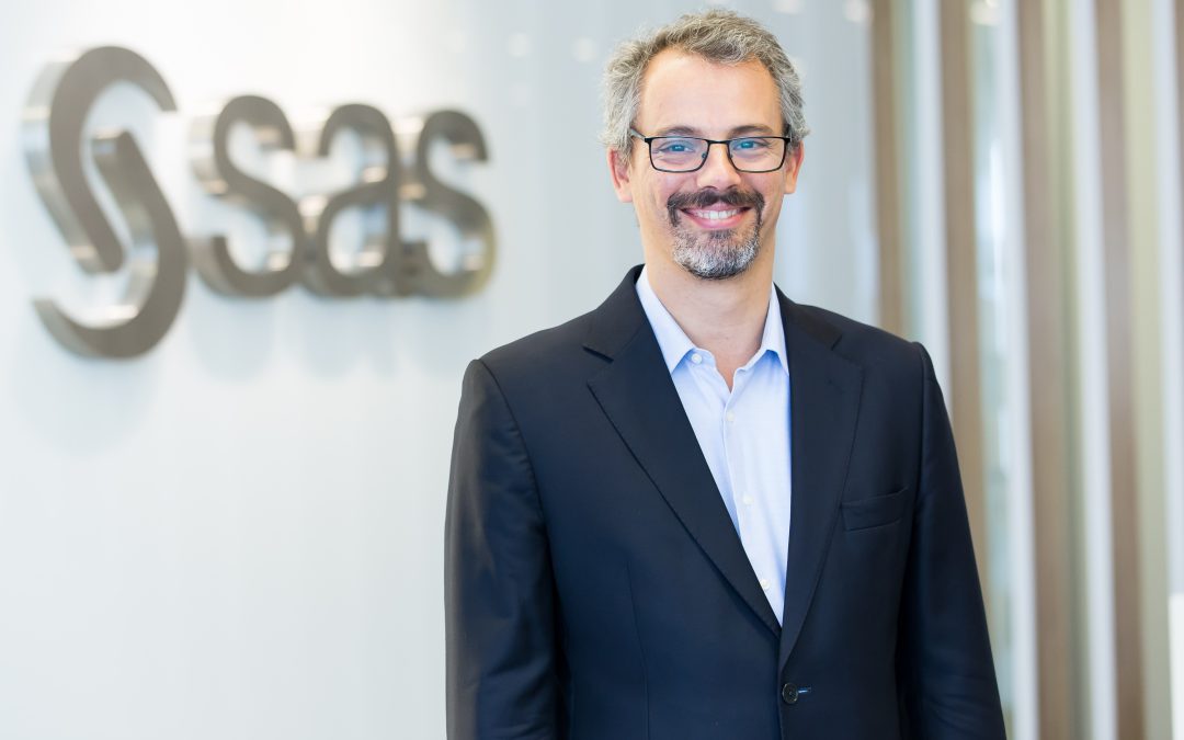From fragmentation to integrated decision Martim Rocha, Senior Director, Global Head of Risk Banking Solutions, SAS