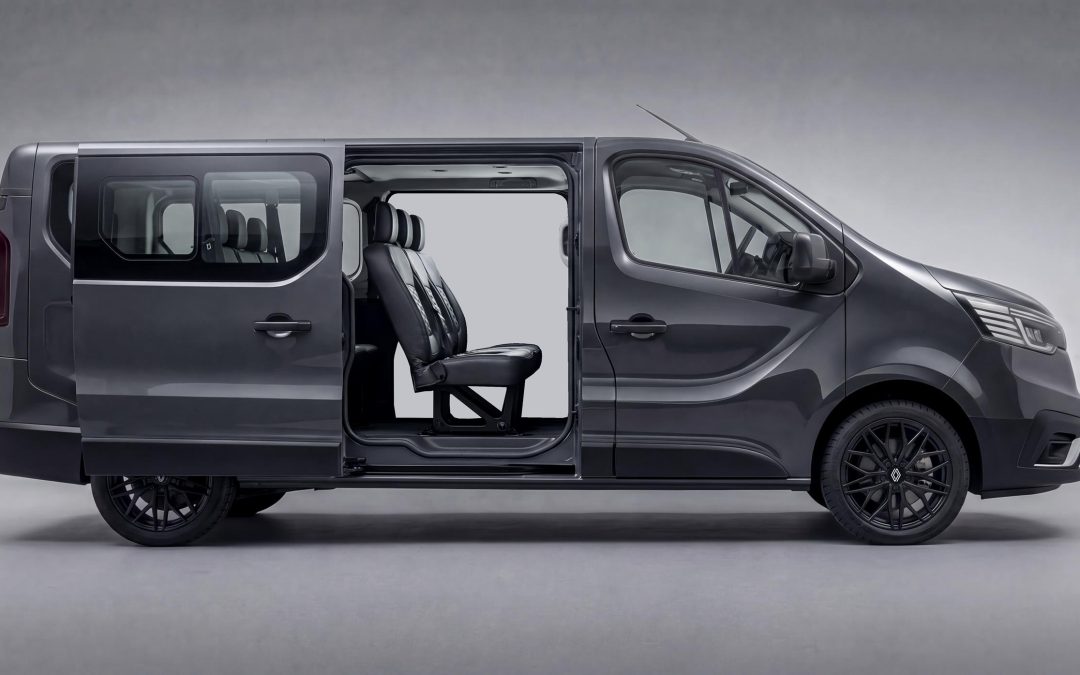 Renault South Africa Reintroduces the Trafic Passenger to the South Africa Market