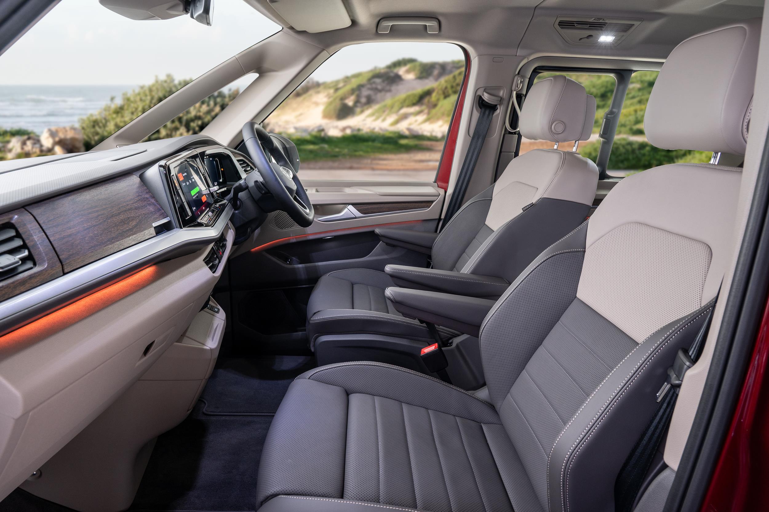 Volkswagen introduces the new Caravelle eHybrid