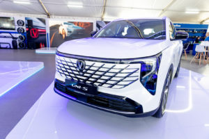 Changan South Africa Changan and Jameel Motors South Africa unveil Deepal S05 REEV and Uni-S HEV at Festival of Motoring 2026