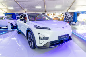 Changan South Africa Changan and Jameel Motors South Africa unveil Deepal S05 REEV and Uni-S HEV at Festival of Motoring 2026