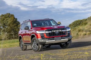 Toyota South Africa LAND CRUISER 300 HEV: THE MOST POWERFUL LAND CRUISER YET