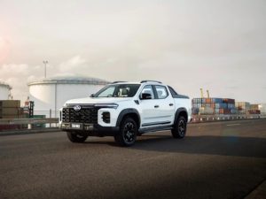 LDV SOUTH AFRICA ADDS POWERFUL NEW PREMIUM DOUBLE CAB TO ITS LINE-UP